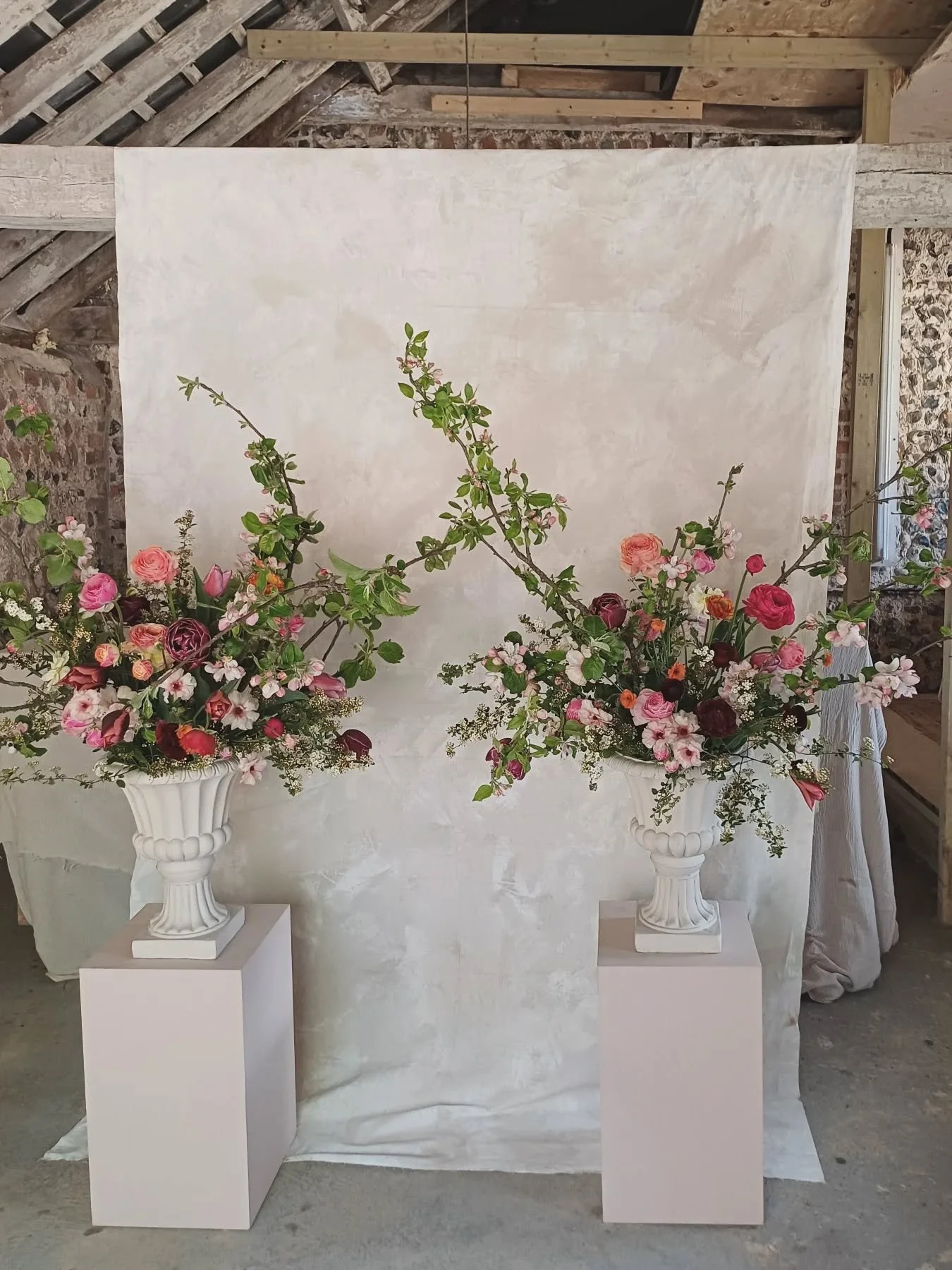 Nature has really been showing off this weekend. Last night&rsquo;s sunset was spectacular, and this morning&rsquo;s sunshine is the perfect excuse to finally get my tulip bulbs in the ground (better late than never!).

I&rsquo;ve got two beautiful z