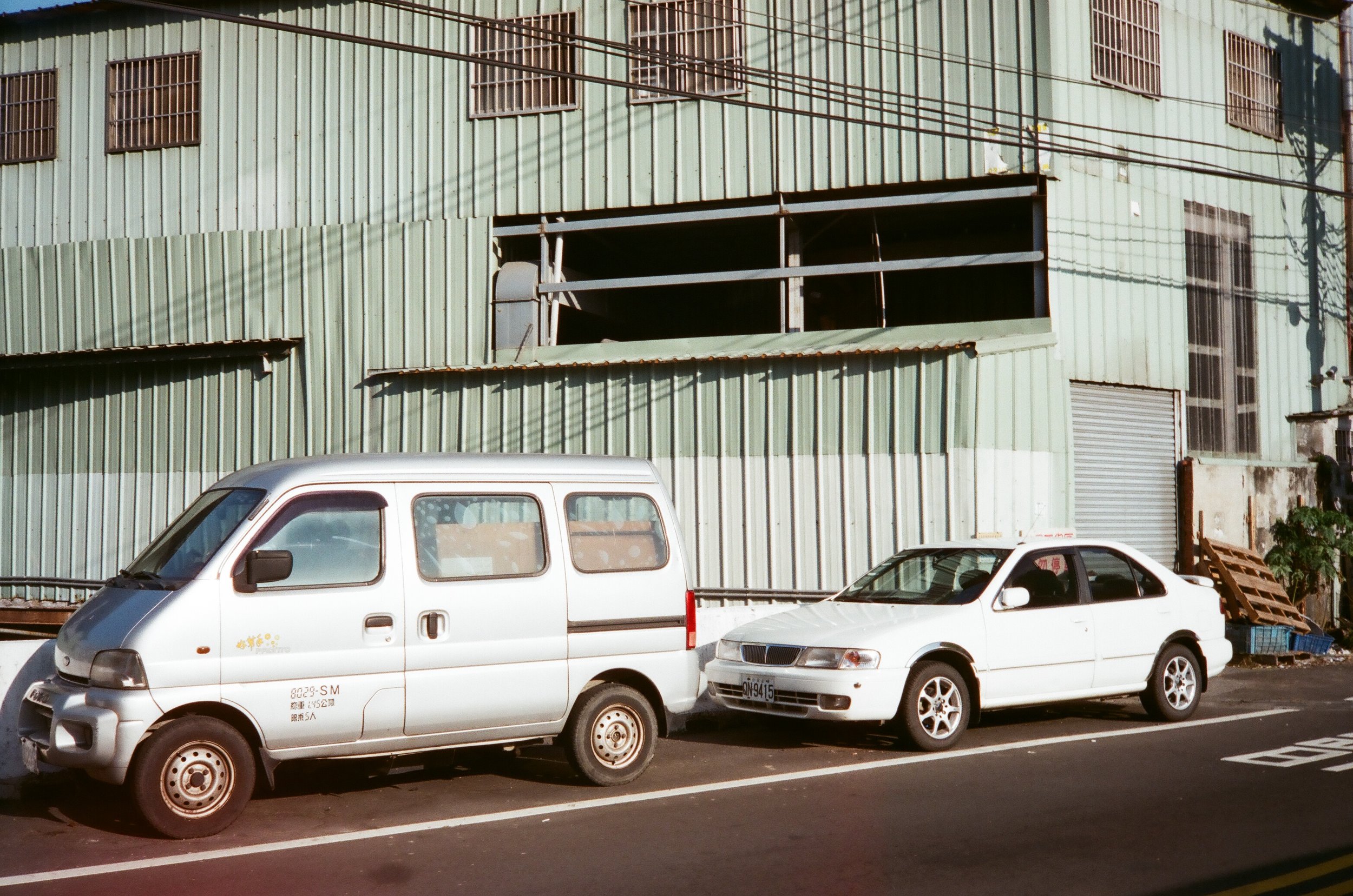 KonicaC35EF + Fujifilm Xtra400 / Taichung / 20190218