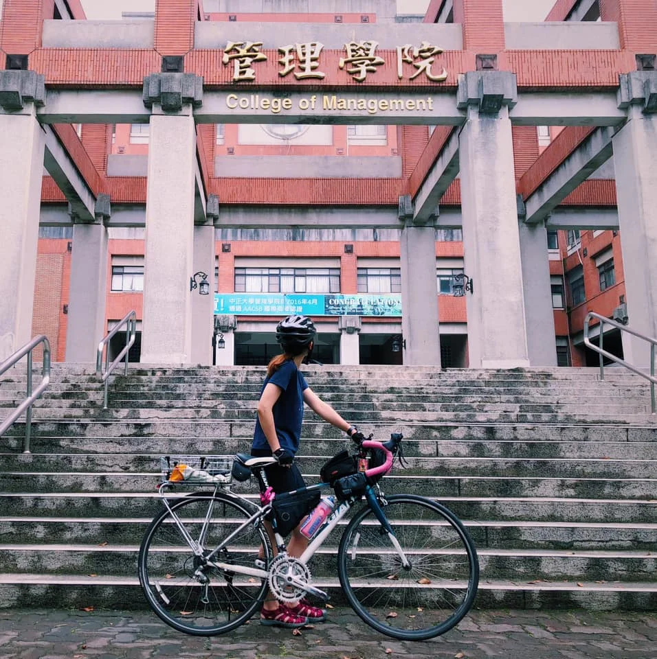 (回到民雄中正大學的故鄉)