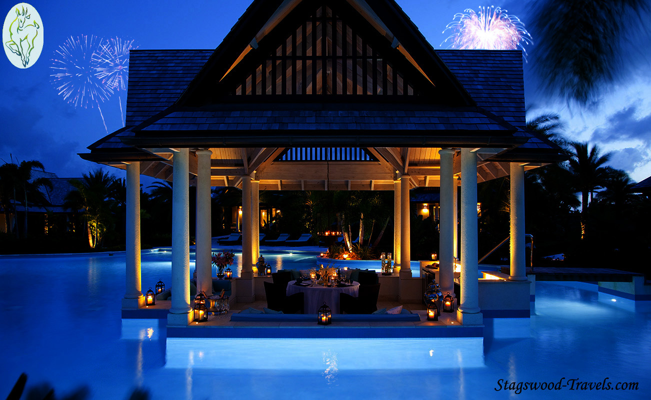 Outside Dining - LAZY LIZARD (3)_fireworks_web.jpg