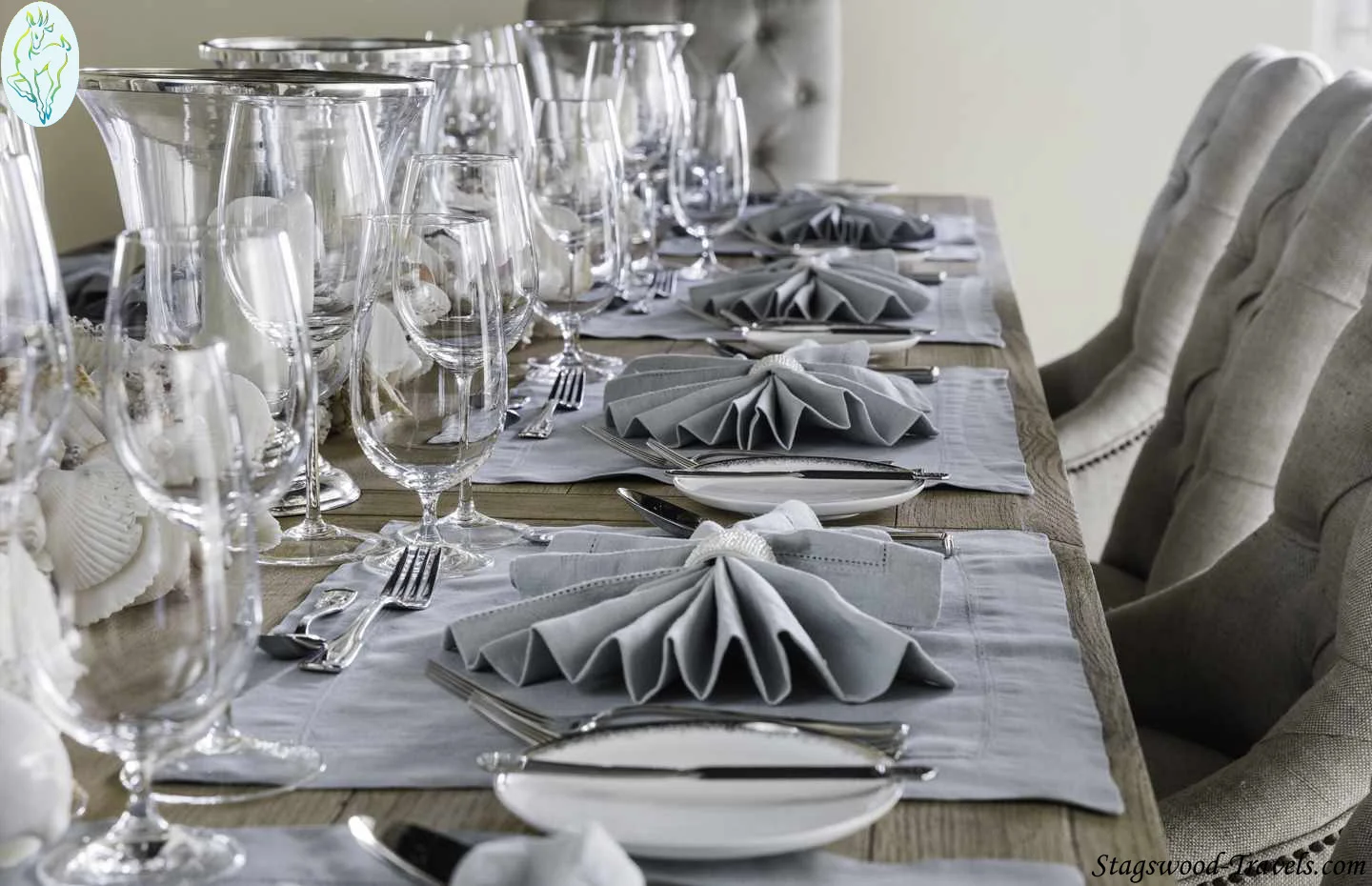 accommodation-villa-1-16 M_logo_site.jpg