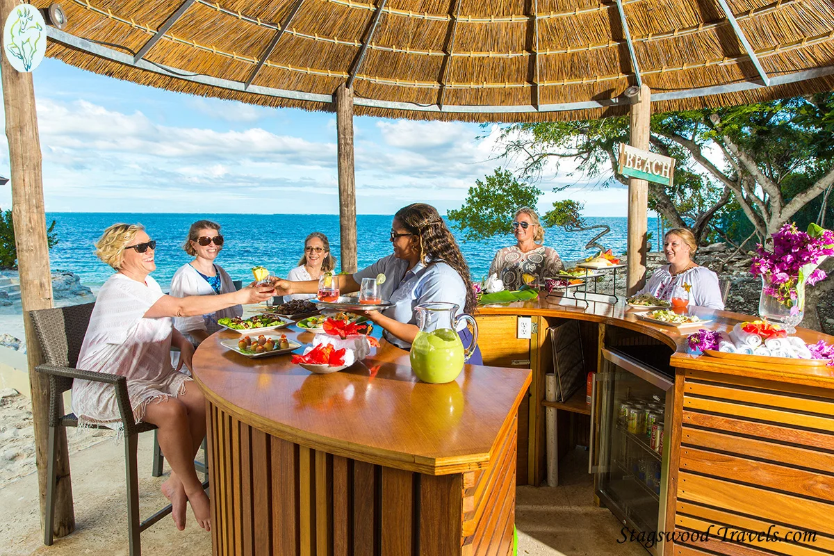 303 Villa Samsara 9441_web_logo_site.jpg