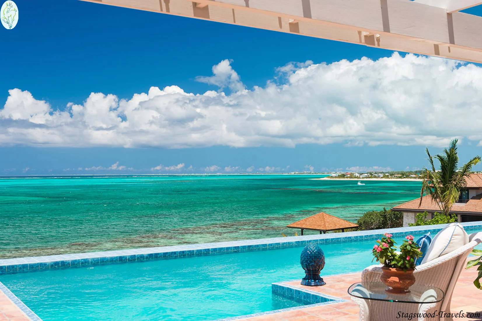 reef tides pool3_logo_site.jpg