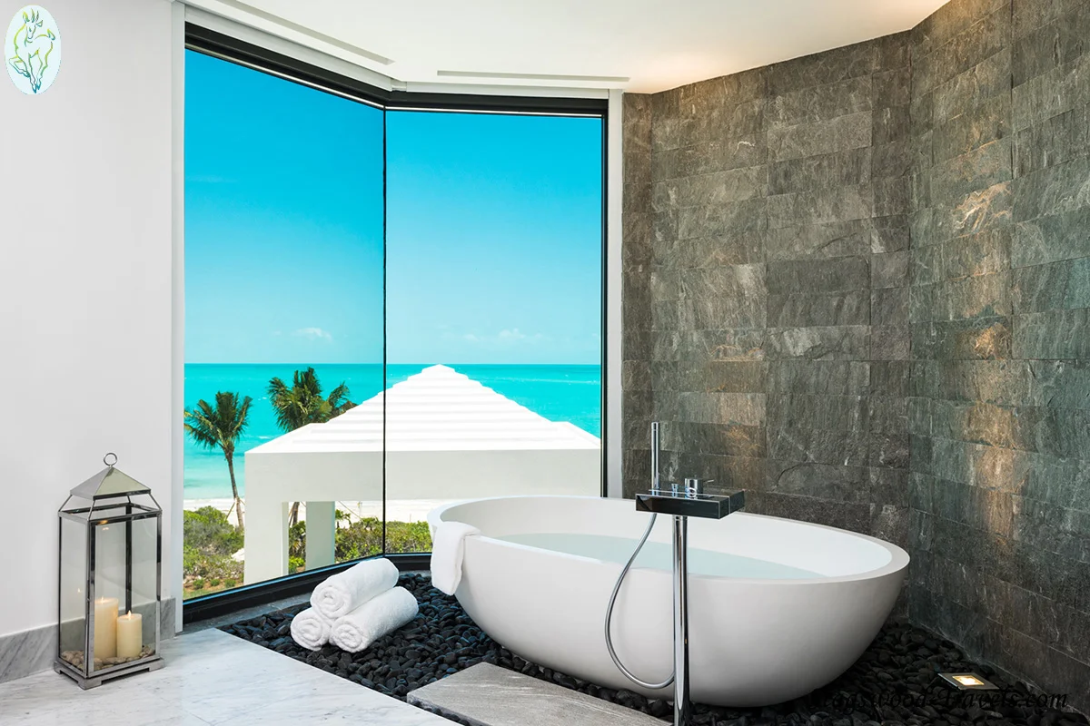 Triton Villa_08_web_logo_site.jpg