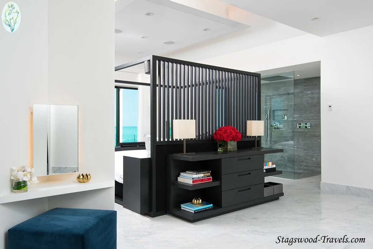 Triton Villa_34_web_logo_site.jpg