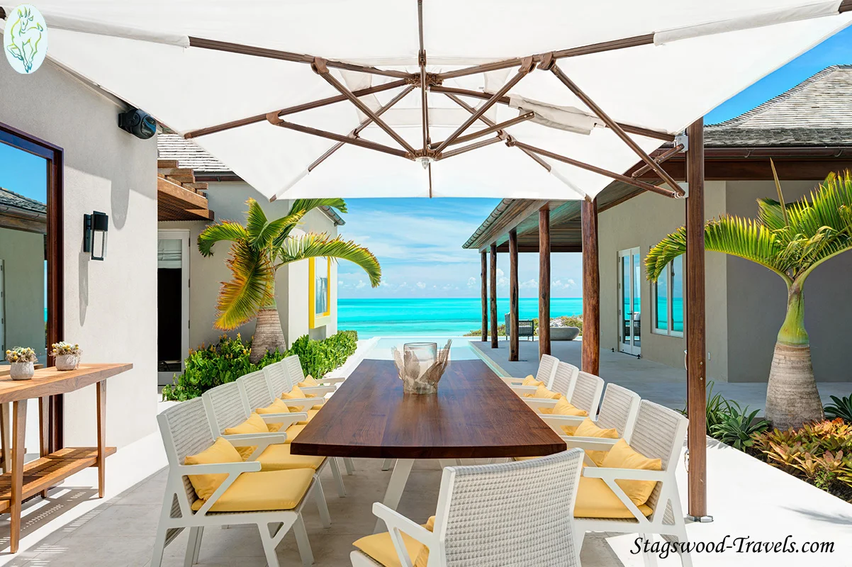 18. Turtle Tail Estate_10_web_logo_site.jpg