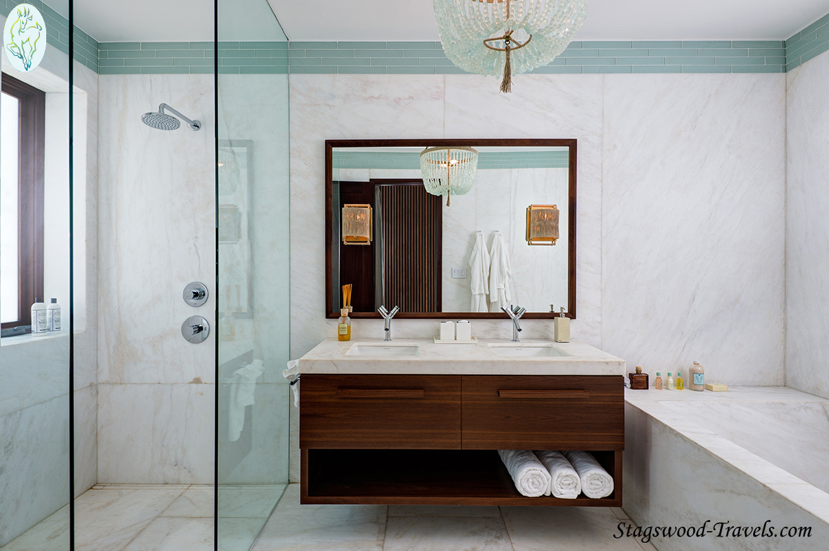 27. Turtle Tail Estate_52_web_logo_site.jpg