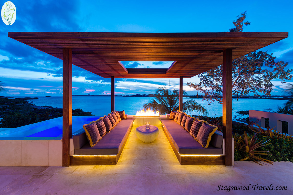 39. Turtle Tail Estate_46_retouch_web_logo_site.jpg