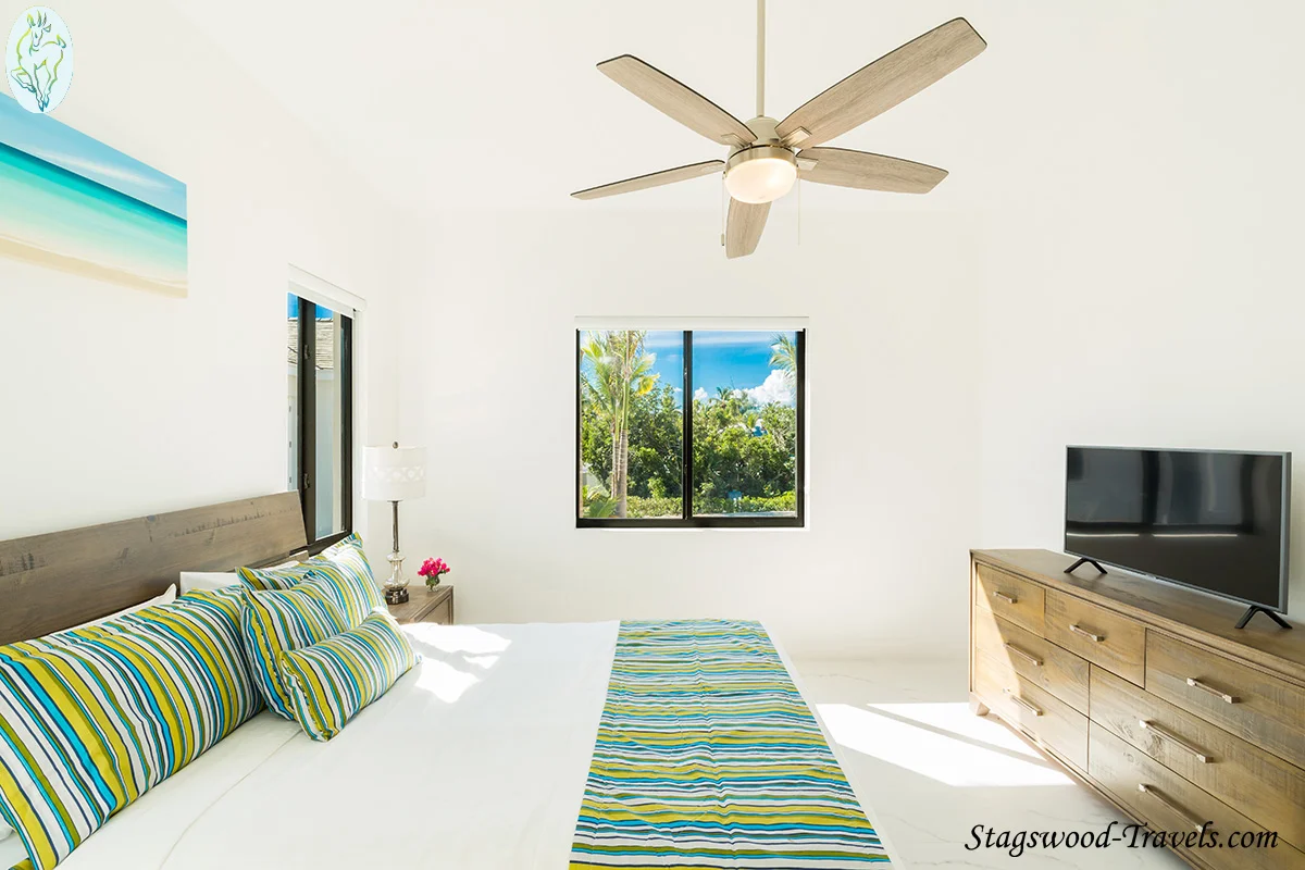 Villa Governors Rd Leeward 9699_web_logo_site.jpg