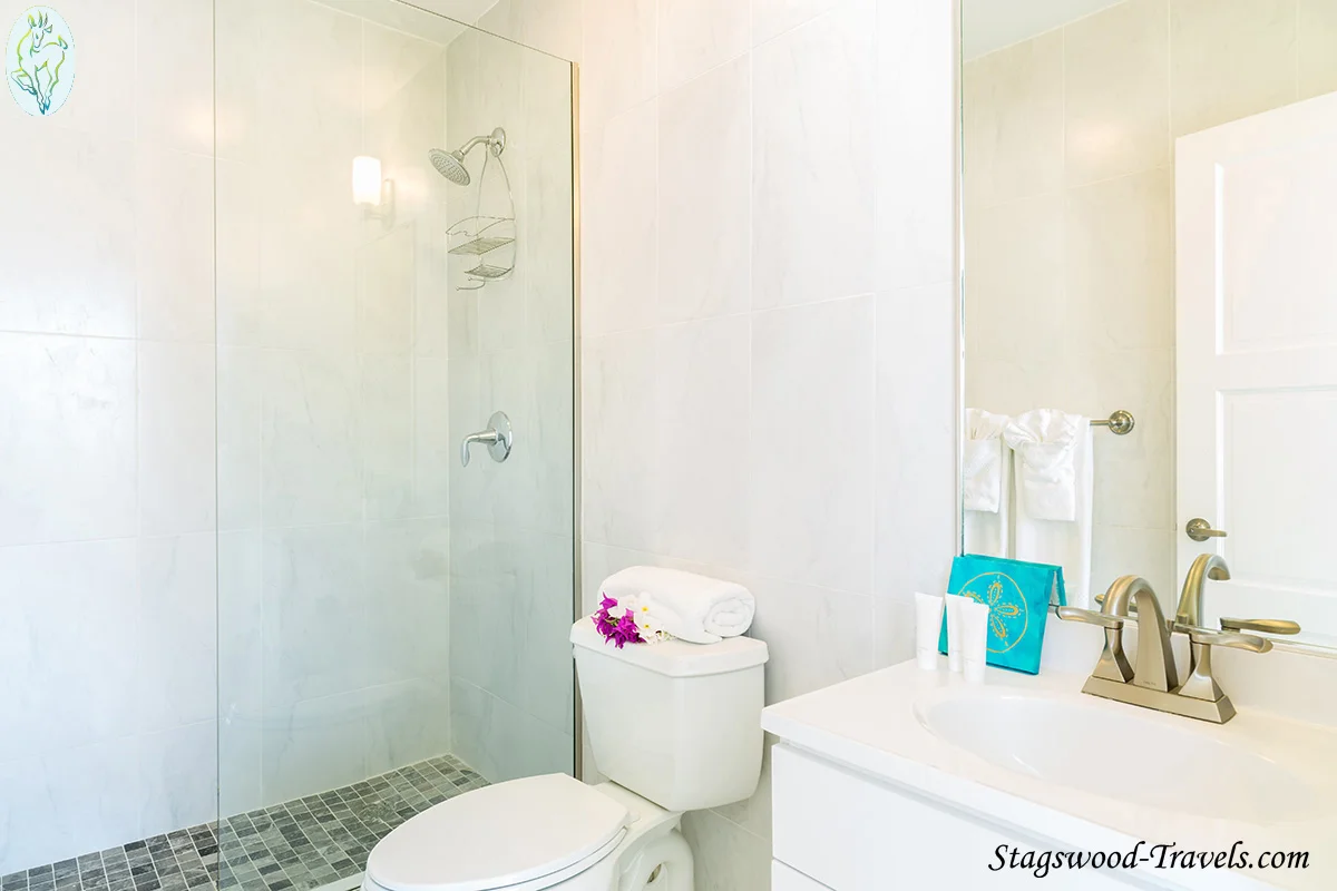 Villa Governors Rd Leeward 9757_web_logo_site.jpg