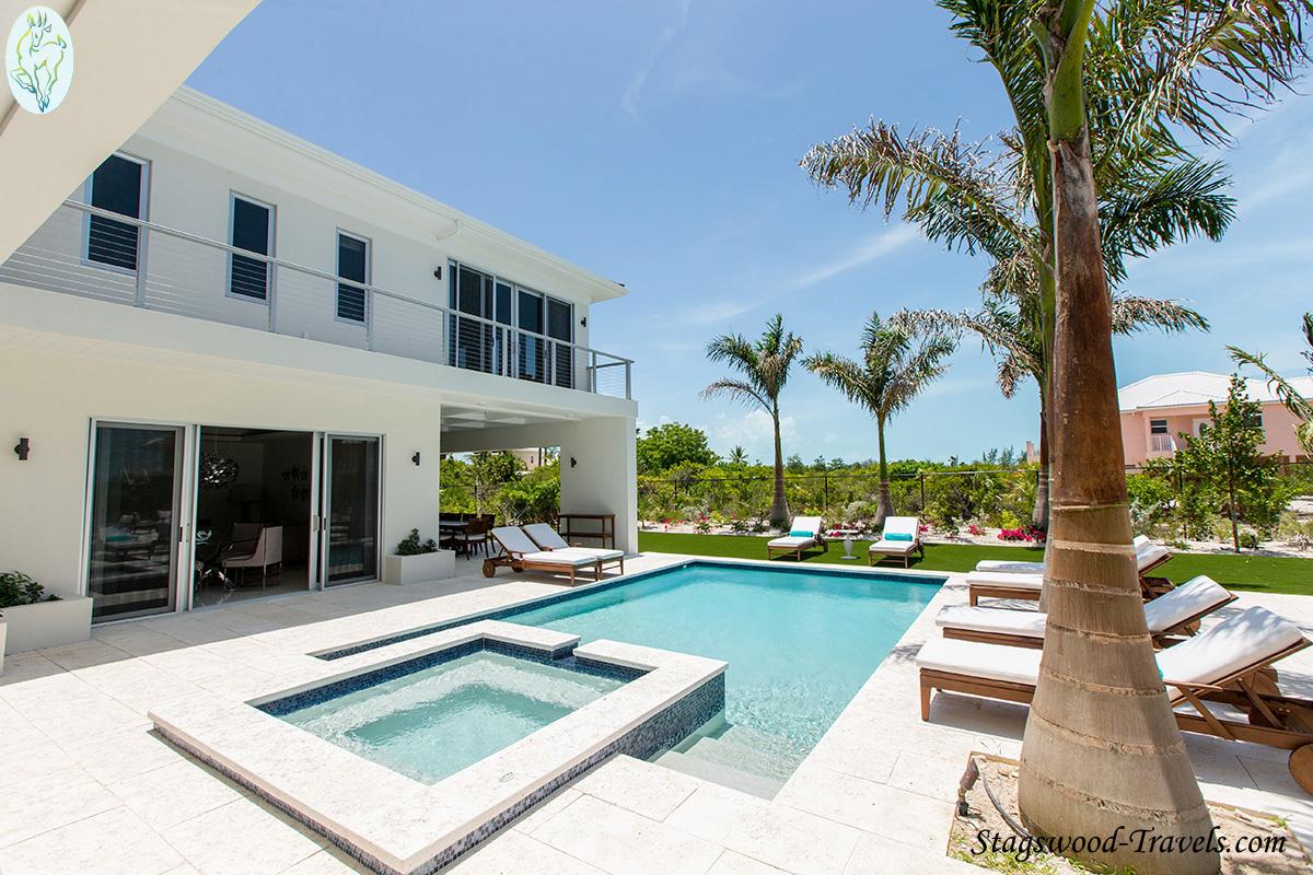 Hot Tub_web_logo_site.jpg