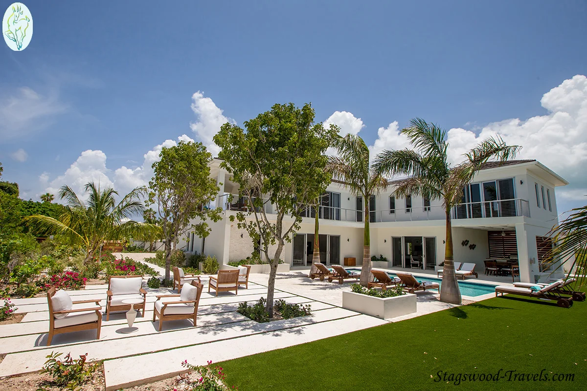 The Backyard_web_logo_site.jpg