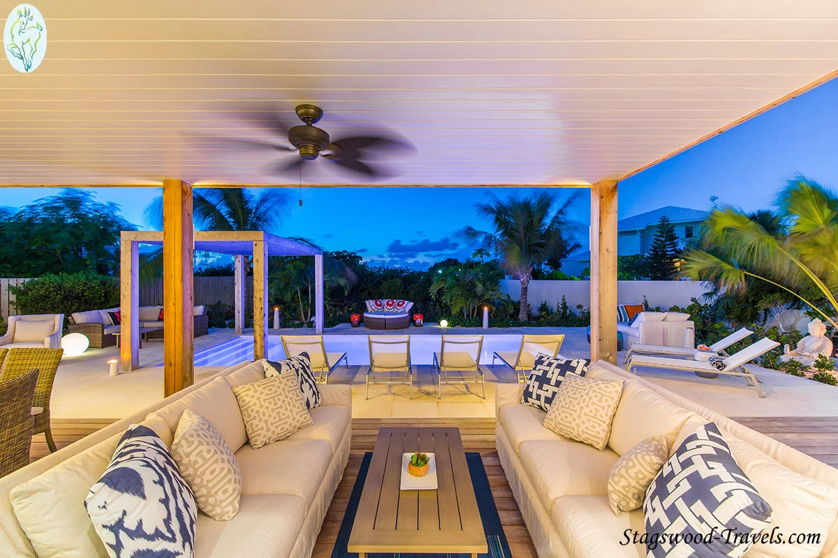 053 Sunset Beach Villa 2945_web_logo_site.jpg