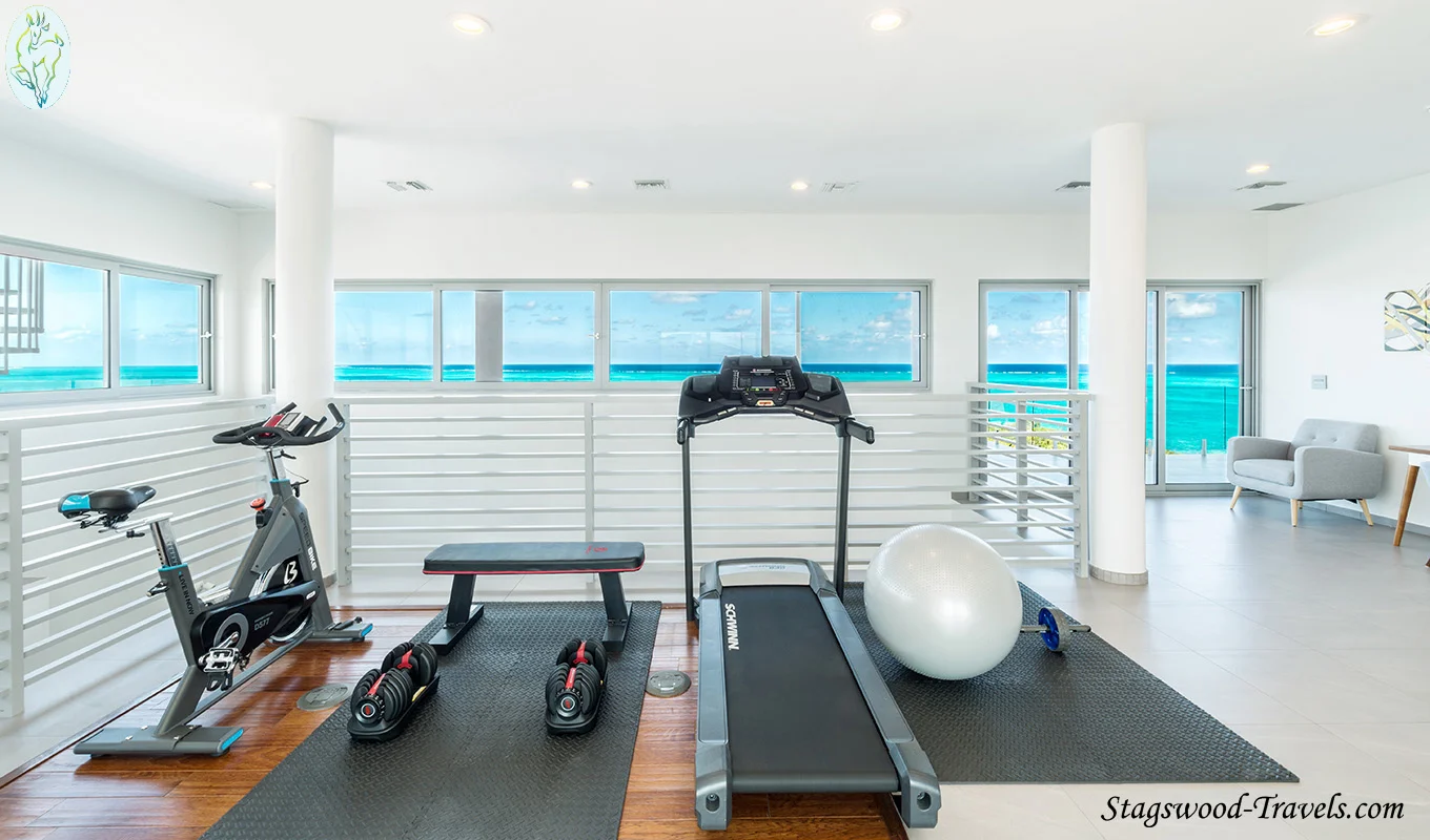 Villa Skyline 9335_web_logo_site.jpg