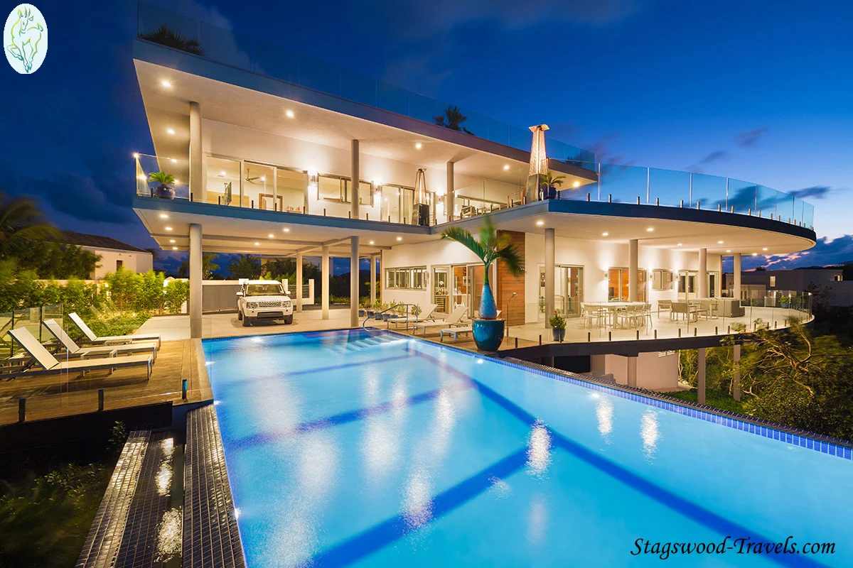 Villa Skyline 9404_web_logo_site.jpg