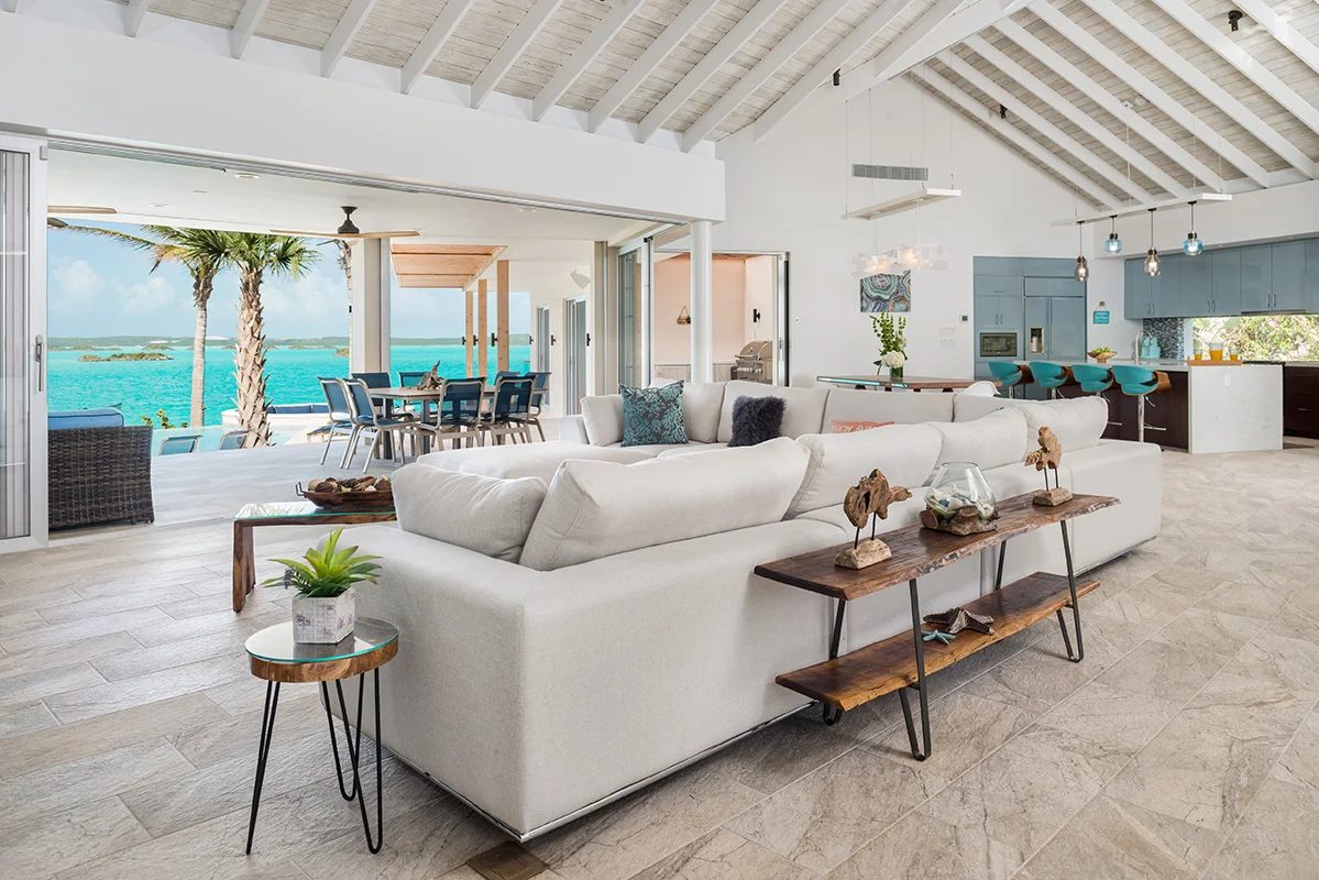 Villa Alinna_02_web.jpg