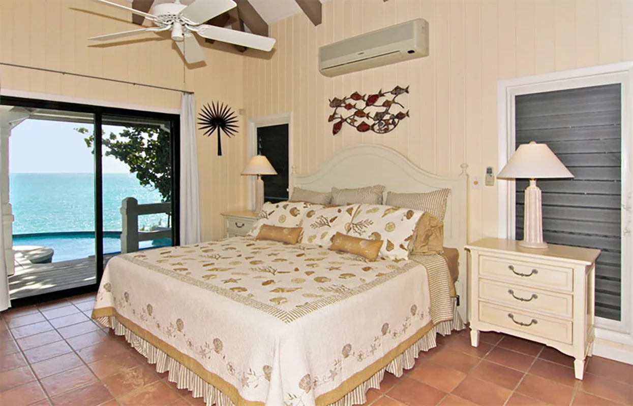 12. King Bedroom_web.jpg