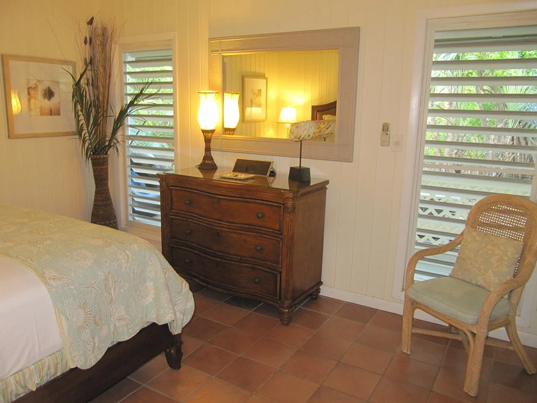 13. Queen Bedroom view 2_web.jpg