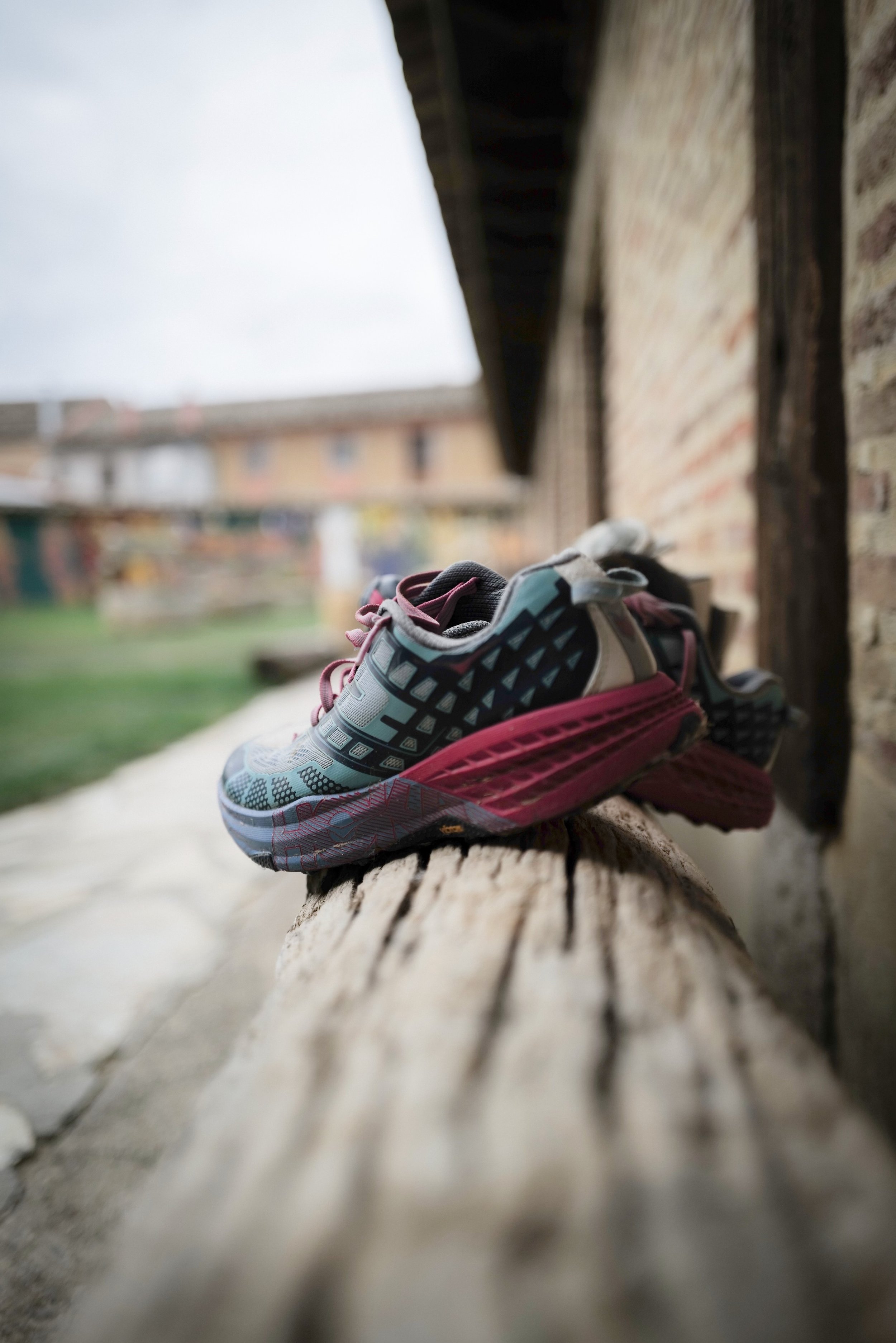Best hiking shoes for camino de santiago hotsell