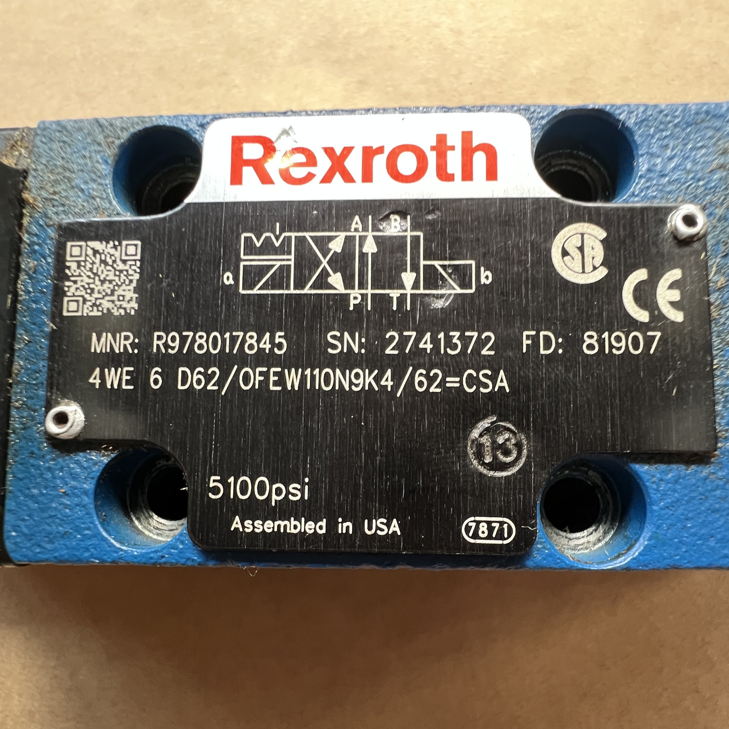 Bosch Rexroth Hydraulic Direct-Acting Double Solenoid Valve