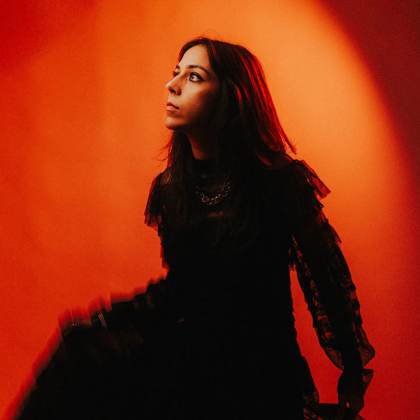 Never thought my little sad-girl-Christmas song would end up on TV&hellip; but here we are ✨

&ldquo;The Start of December&rdquo; is featured on the new @hallmark @hallmarkchannel series Twelve Dates Till Christmas (starring @mistergarf )!!! Absolute