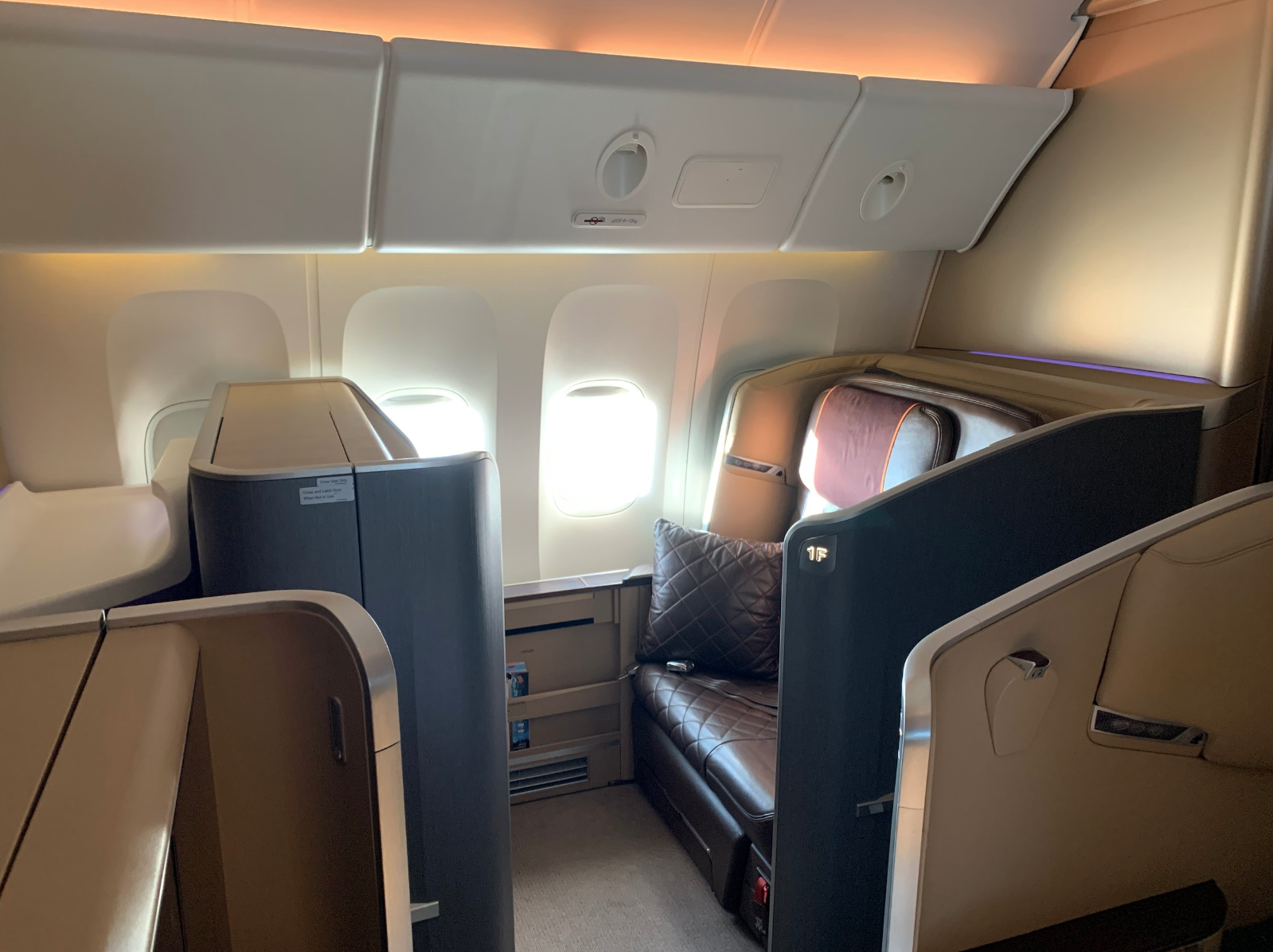 Review Singapore Airlines First Class 777 Los Angeles To Tokyo Little Boy From Taiwan