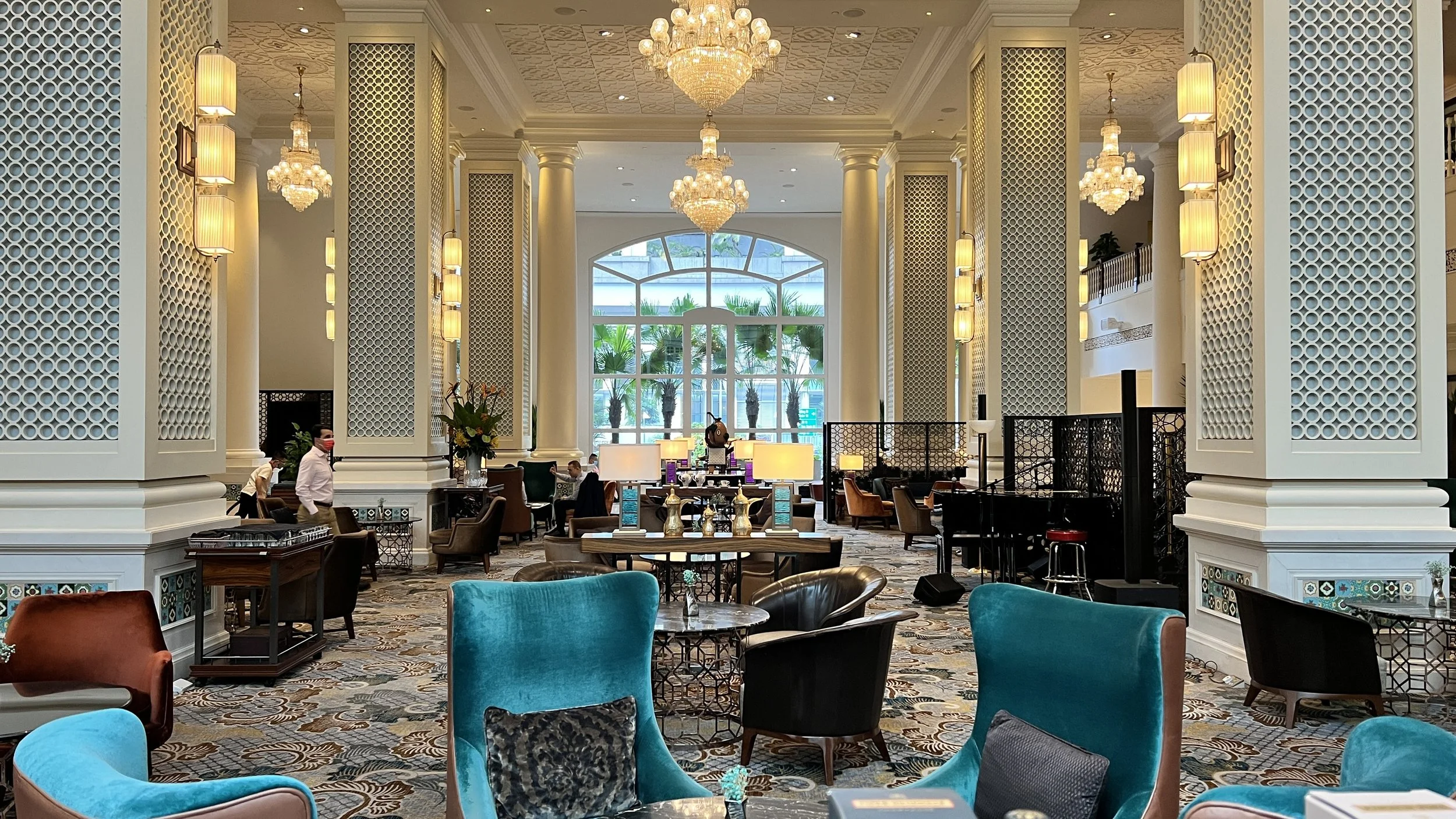 Hotel Review: Intercontinental Singapore | Classic City View Room