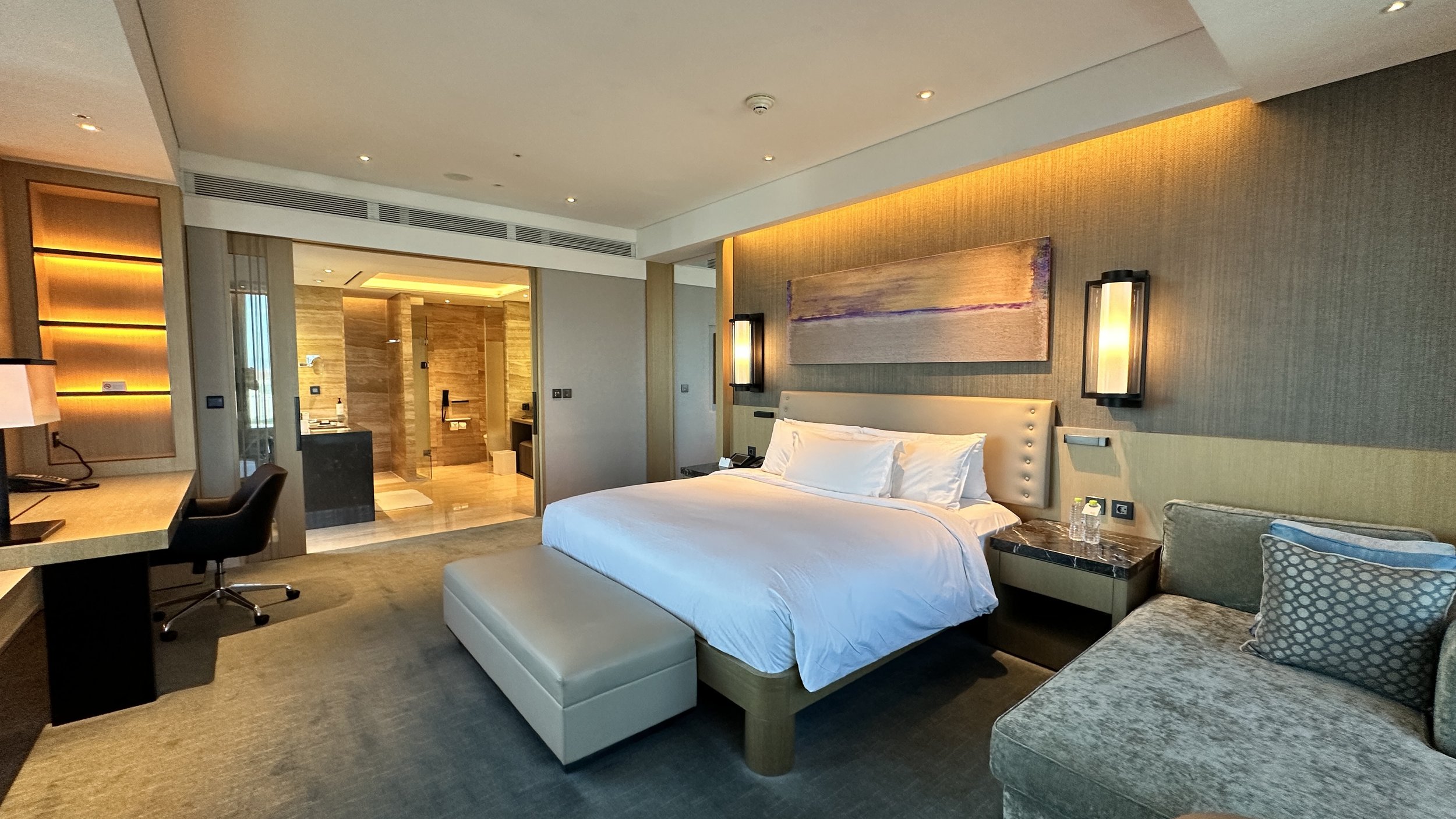 Hotel Review: Conrad Seoul (Grand King Executive Suite) 