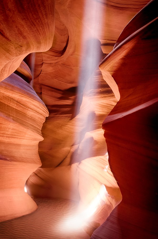 Antelope-Canyon-Canyon-Light-Arizona.jpg