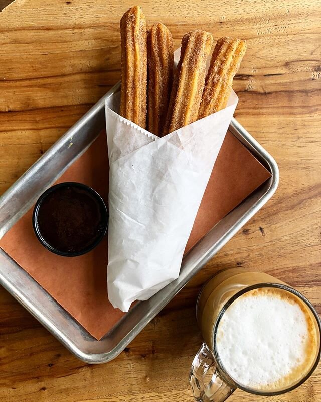 Churros &amp; Dark Chocolate starts tonight!
#downingtown #specials@#weekendmood #dessertporn #getinmymouthhole