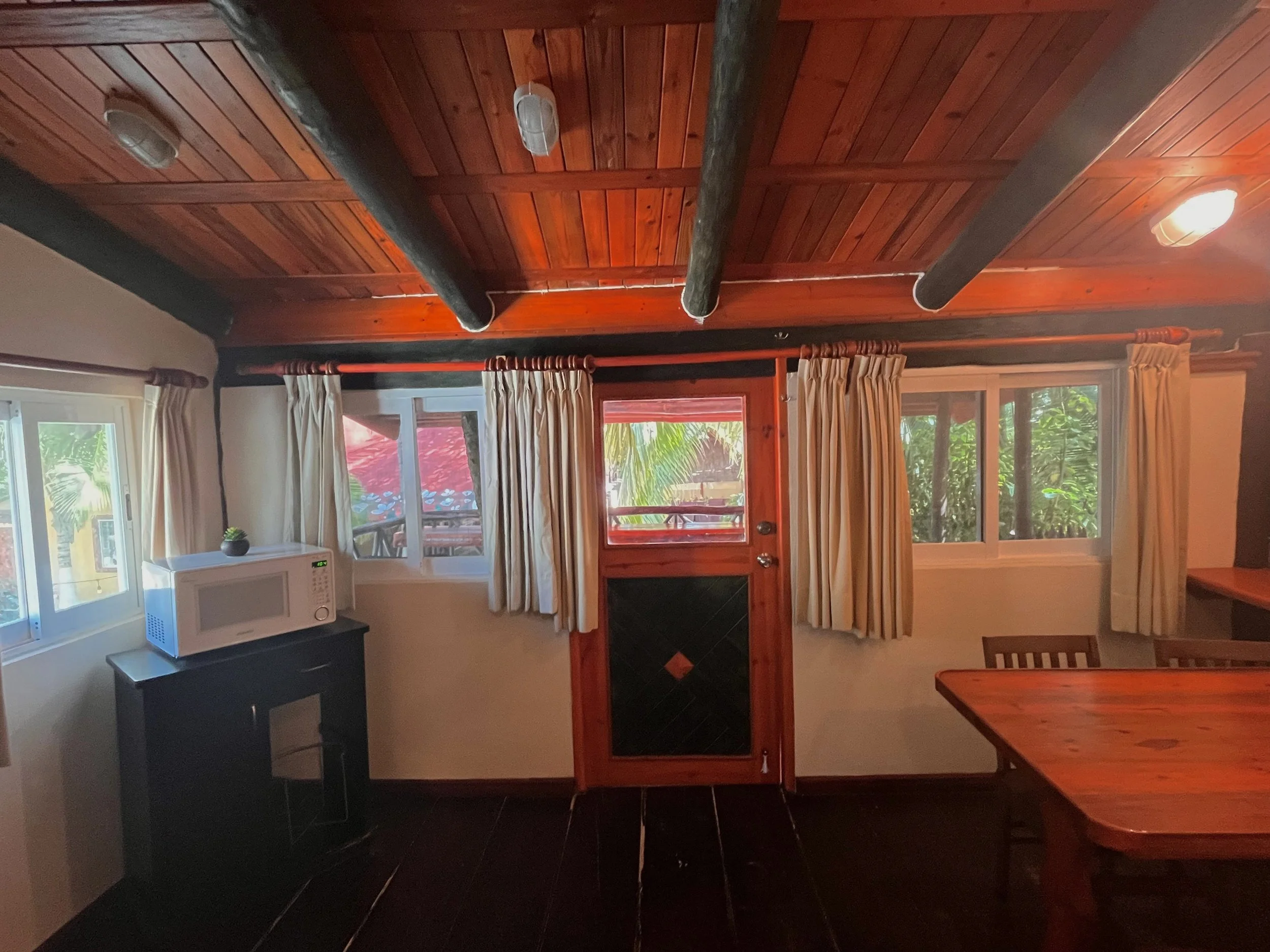 Cab#5-6_DiningRoomView.jpeg