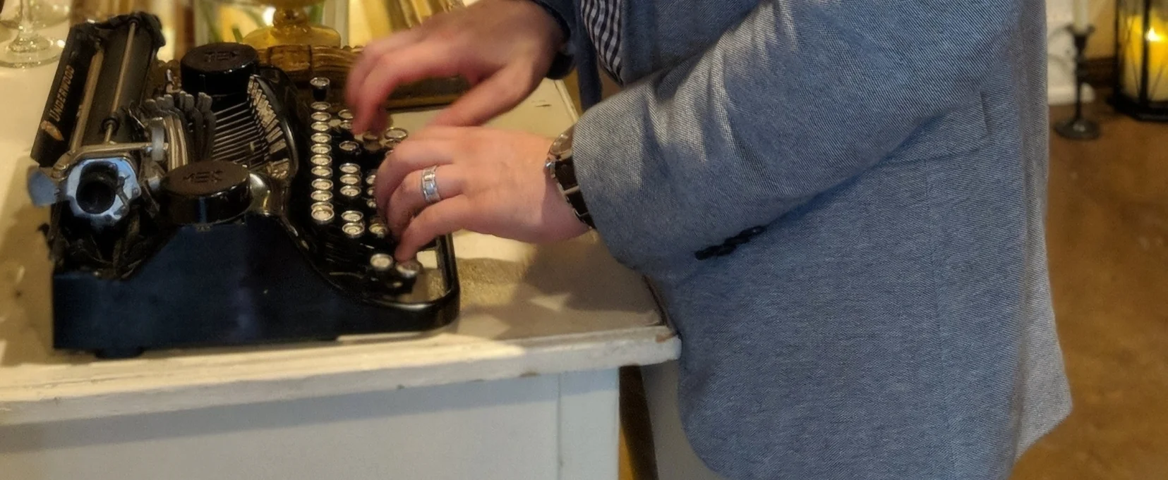 Typewriter.jpg