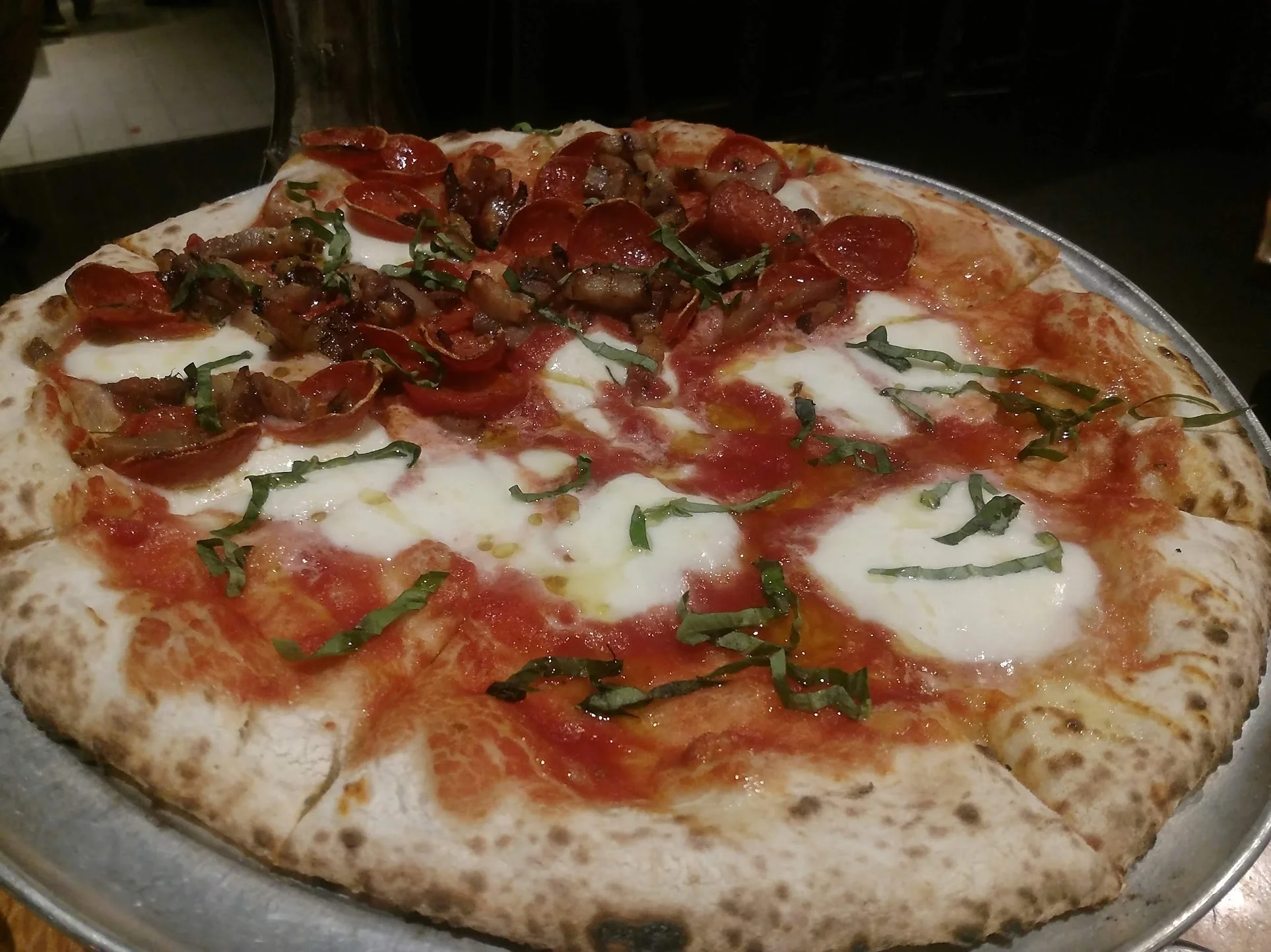 A Tavola.jpg