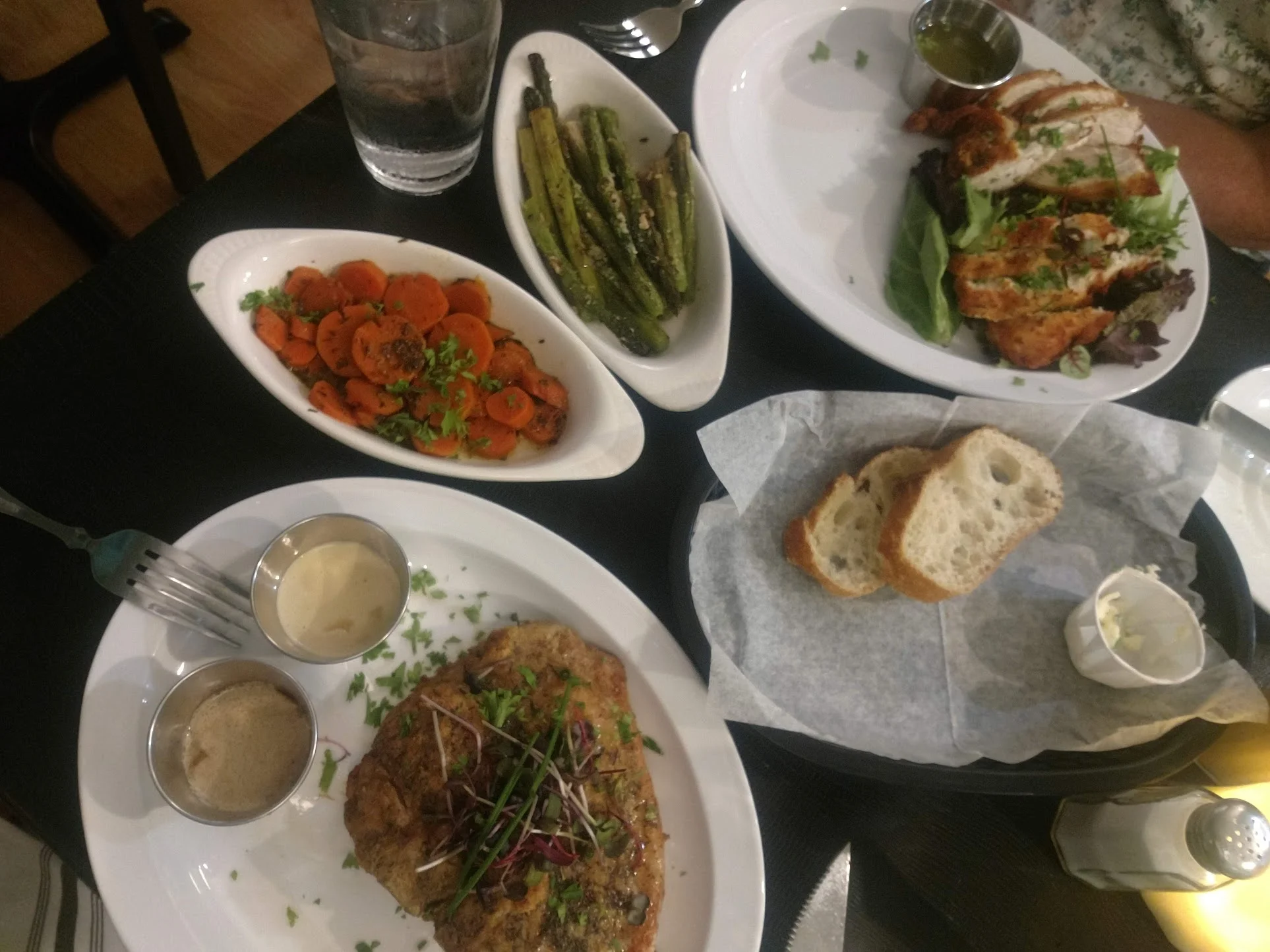 Chex Renee French Bistrot.jpg