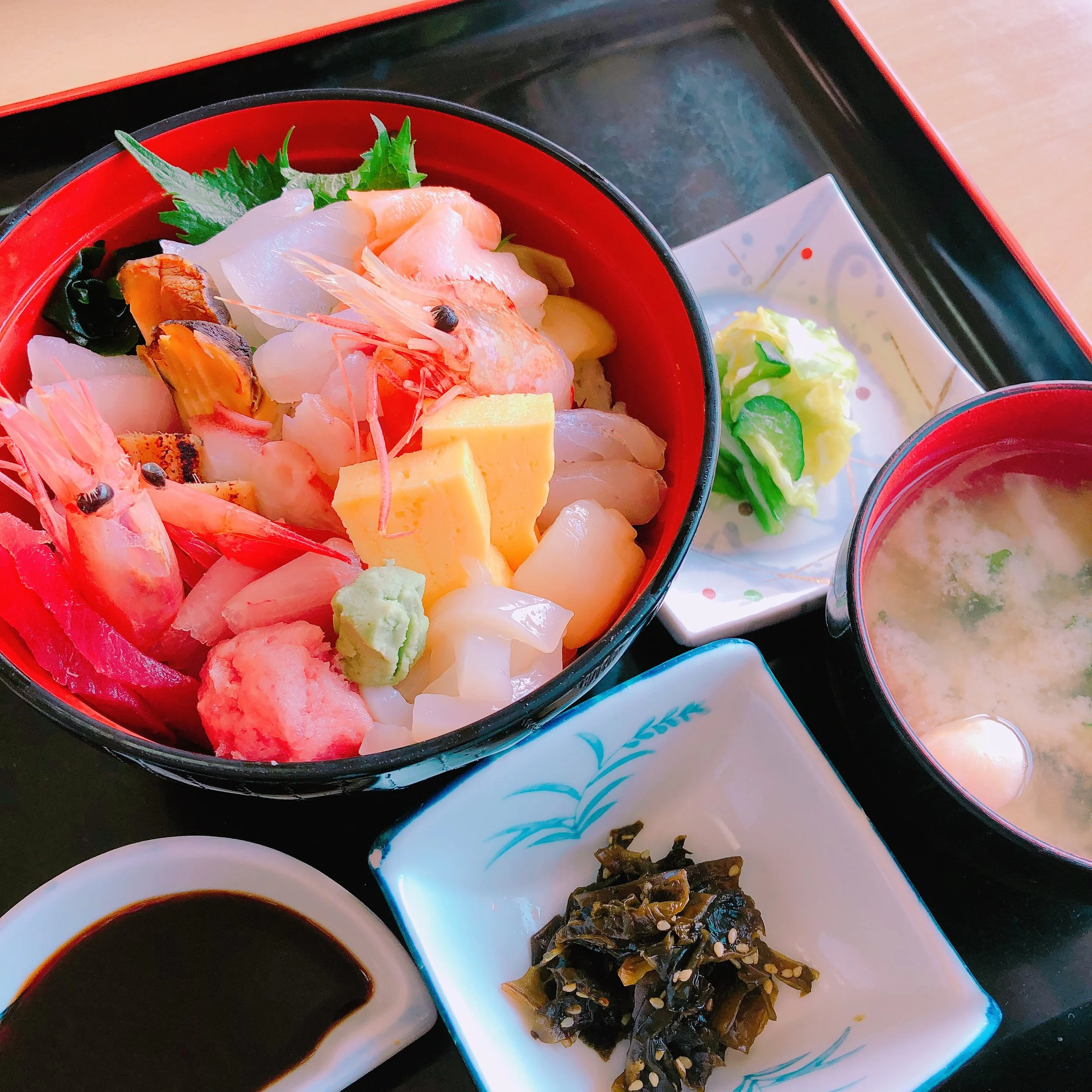 海鮮丼