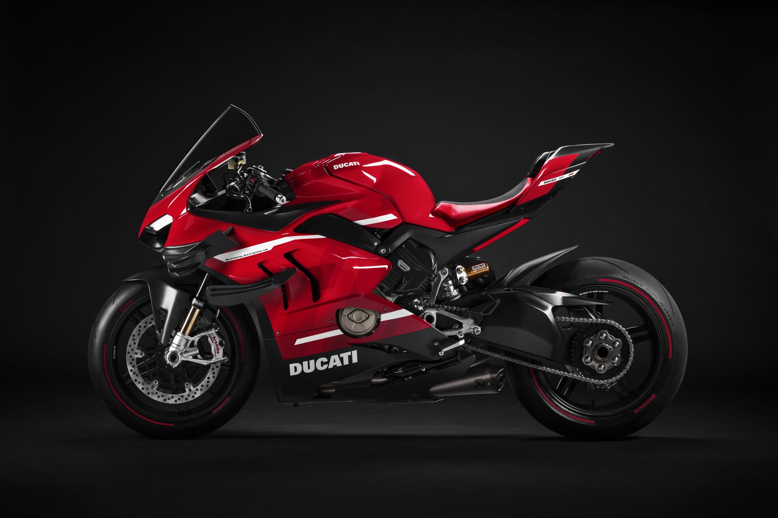 03_Ducati Superleggera V4_UC145950_High.jpg