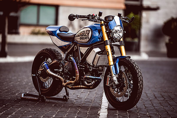 04_SCRAMBLER_CUSTOMRUMBLE_CCRAGINGGARAGE_BULLY_UC161000_High.jpg