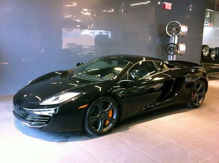 McLaren Automotive delivers 1,000th new vehicle in Canada