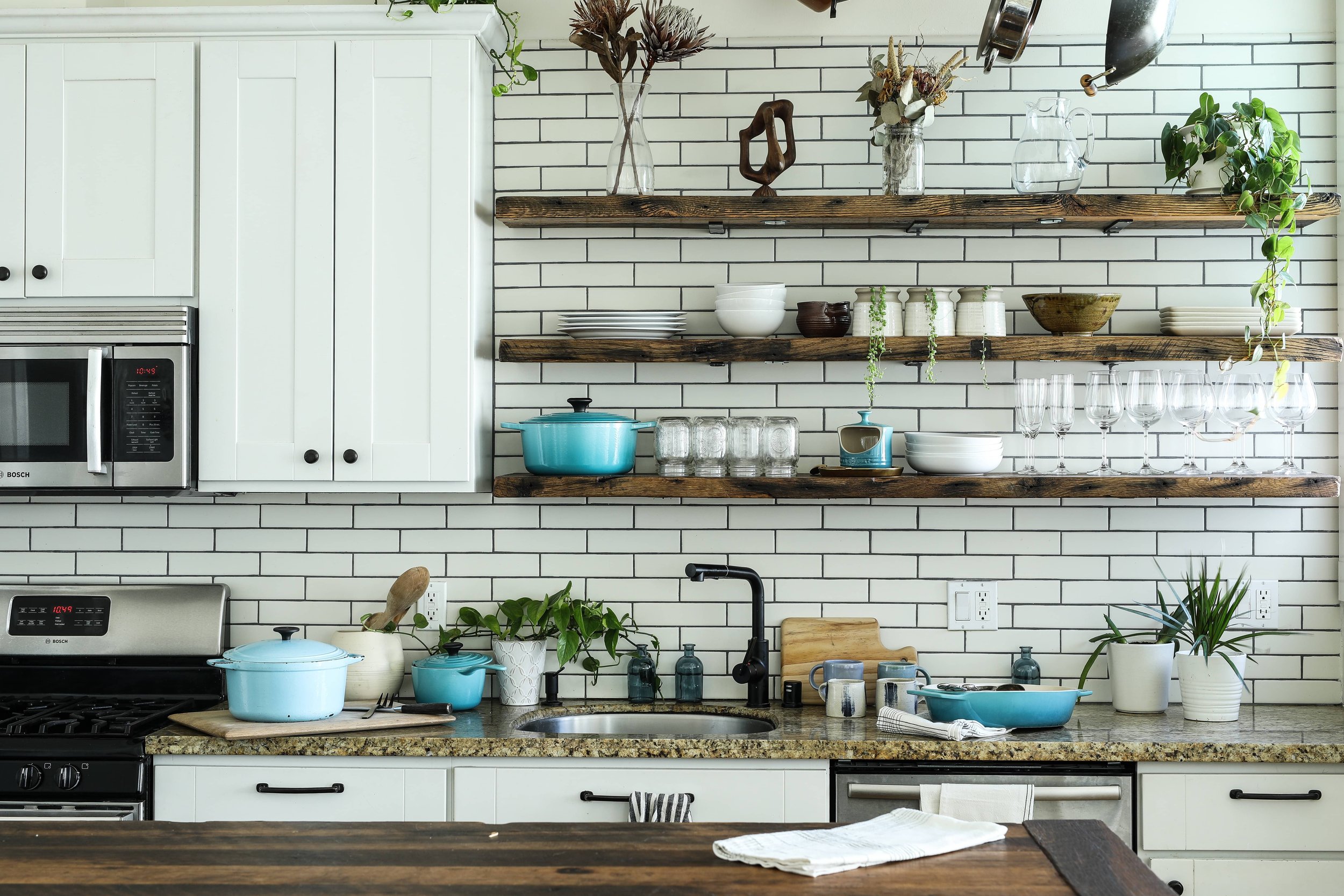 Farmhouse kitchen with beautiful tiling