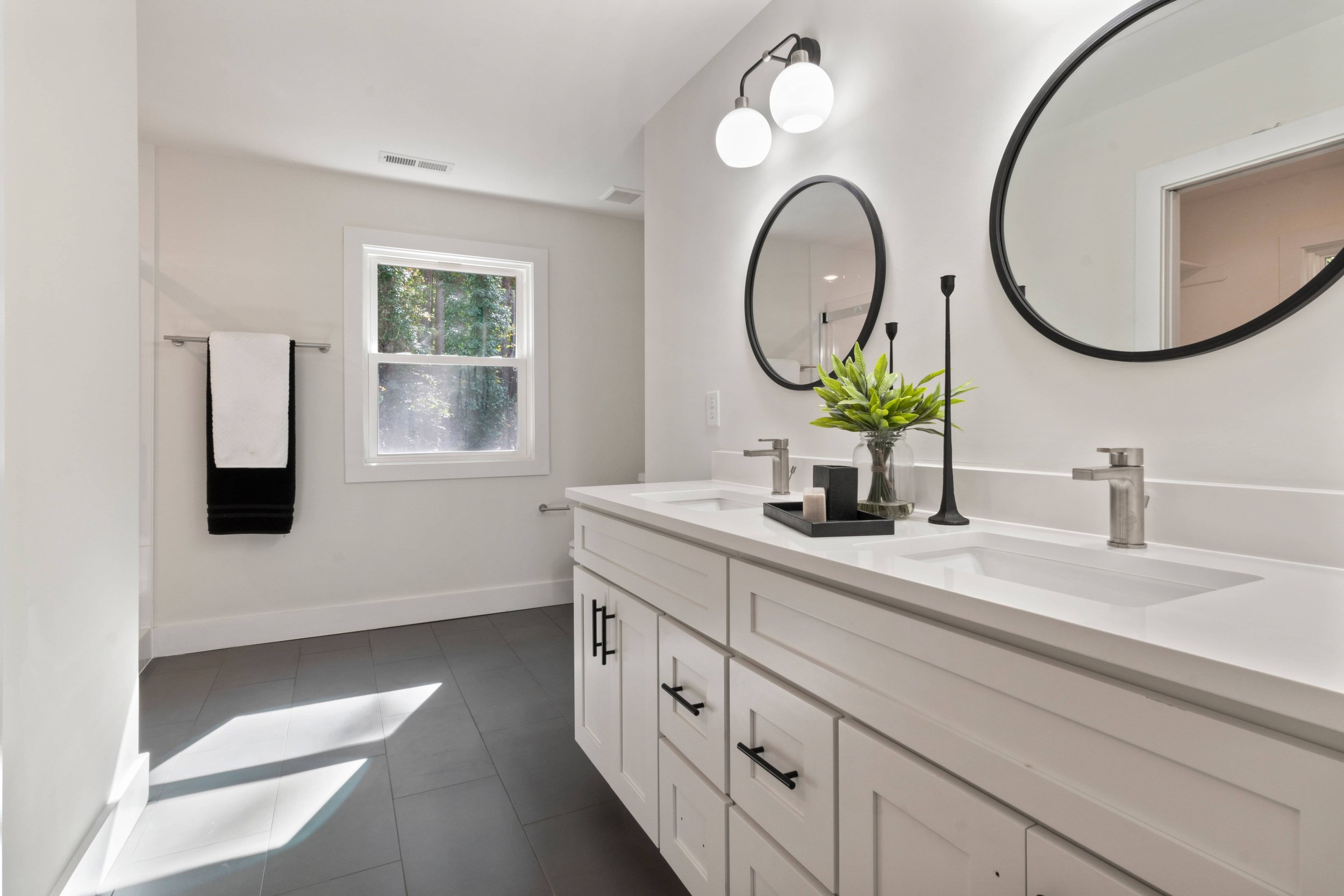 Double Sink Bathroom Vanity