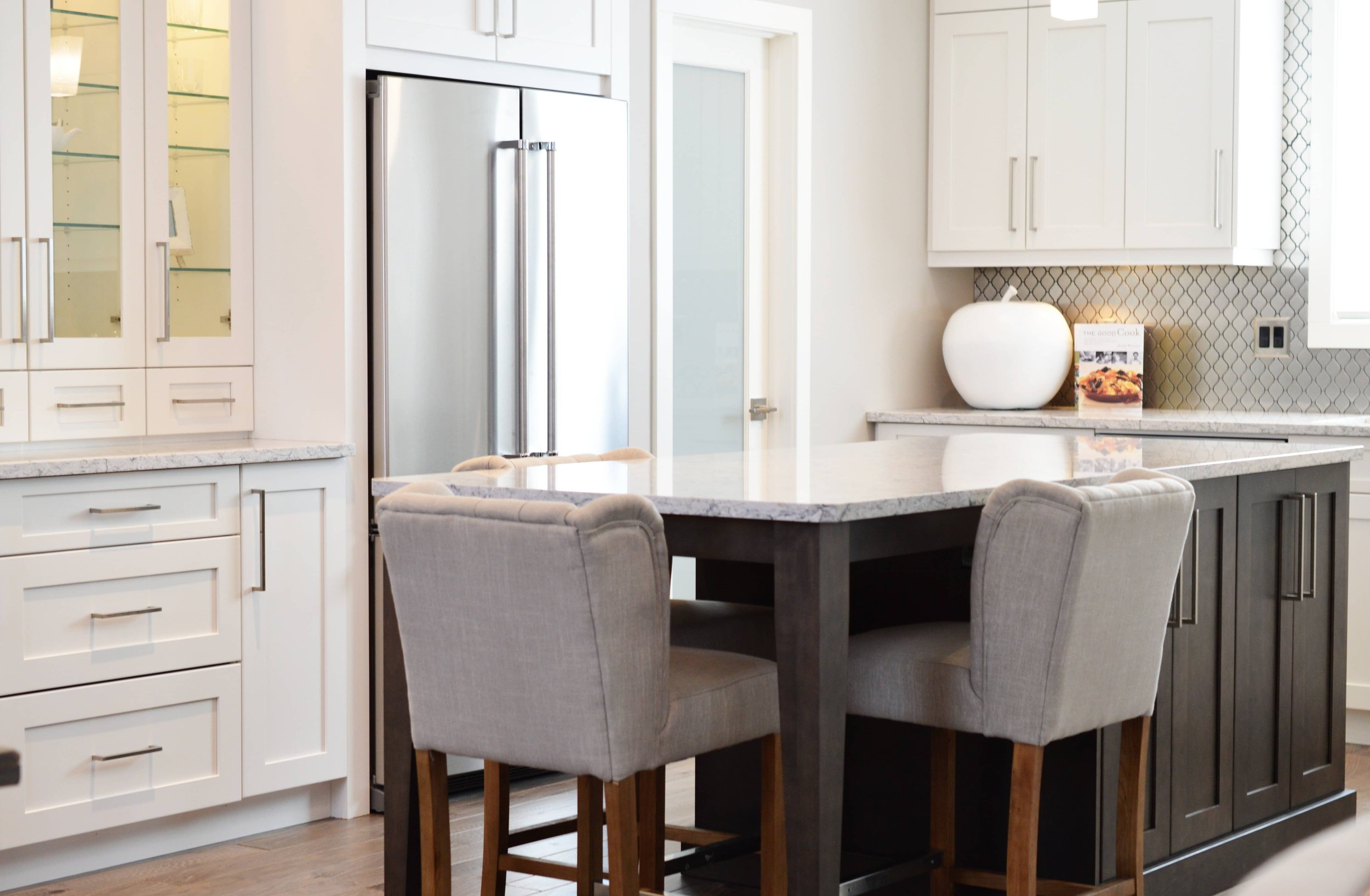 Choosing the perfect kitchen island for your home