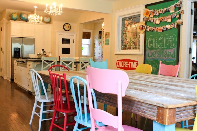 The Whatever Craft House in Newton, Kansas - rental that can sleep up to 16!