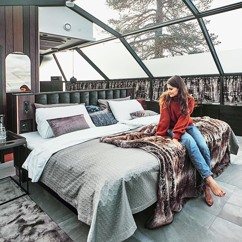Suite Igloo at Levin-Iglut, a glass igloo boutique resort in Finnish Lapland!