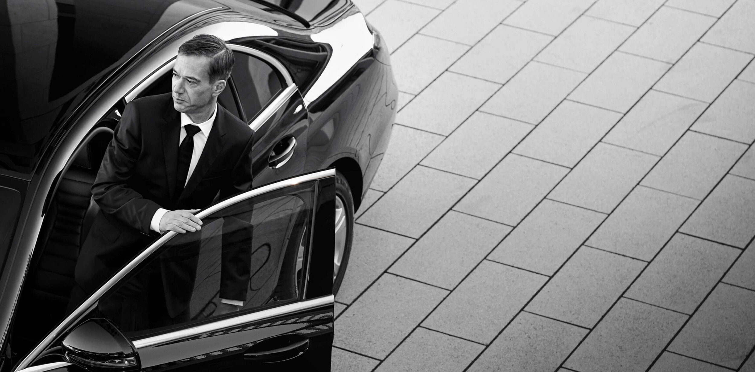 Blacklane private car and driver service - a 10K Dollar Day favorite!