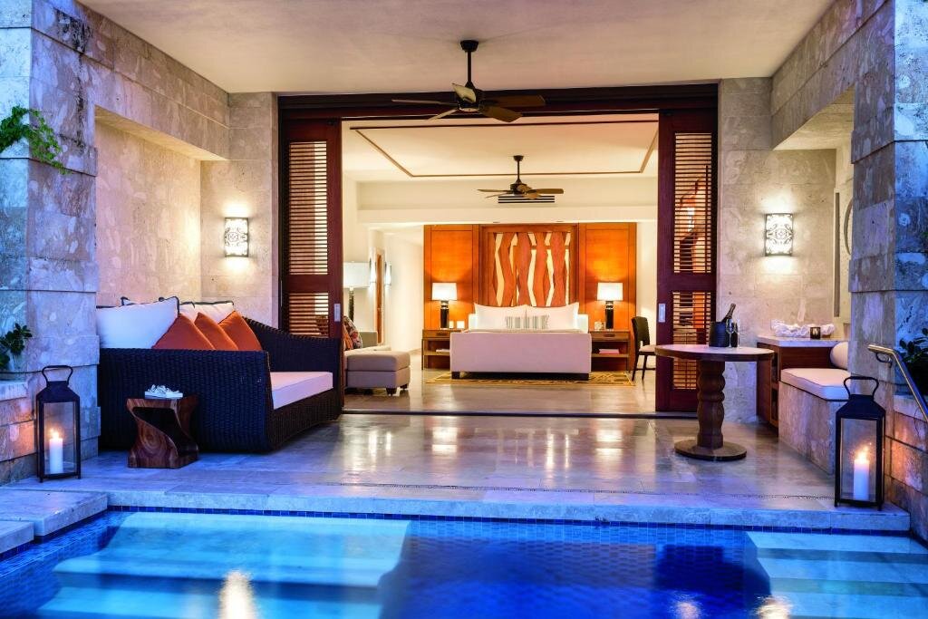 West Beachfront Ground-Floor, 1 Bedroom Suite of Dorado Beach Ritz-Carlton Reserve - Puerto Rico