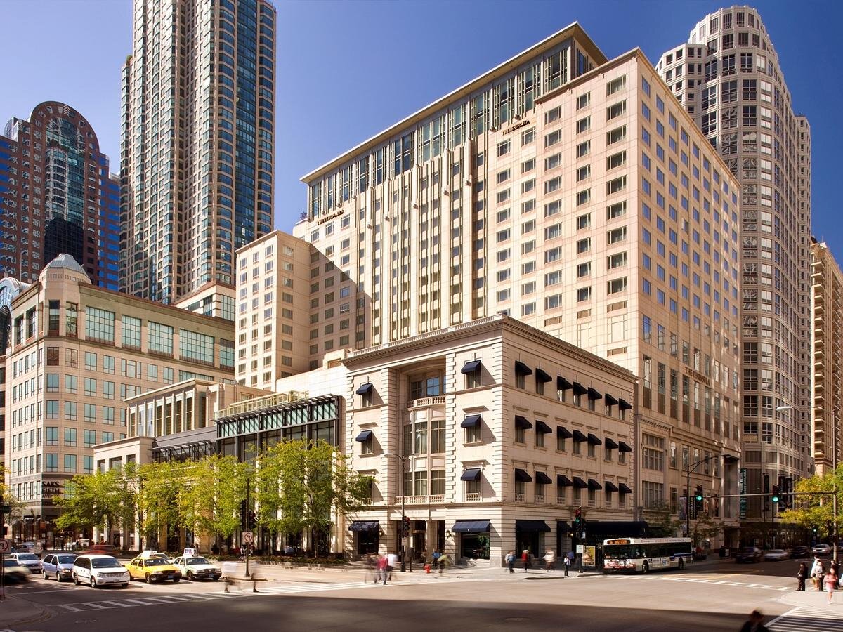 The Peninsula Chicago, a 5-Star Hotel where "Far Eastern Graciousness Meets Midwestern Hospitality"