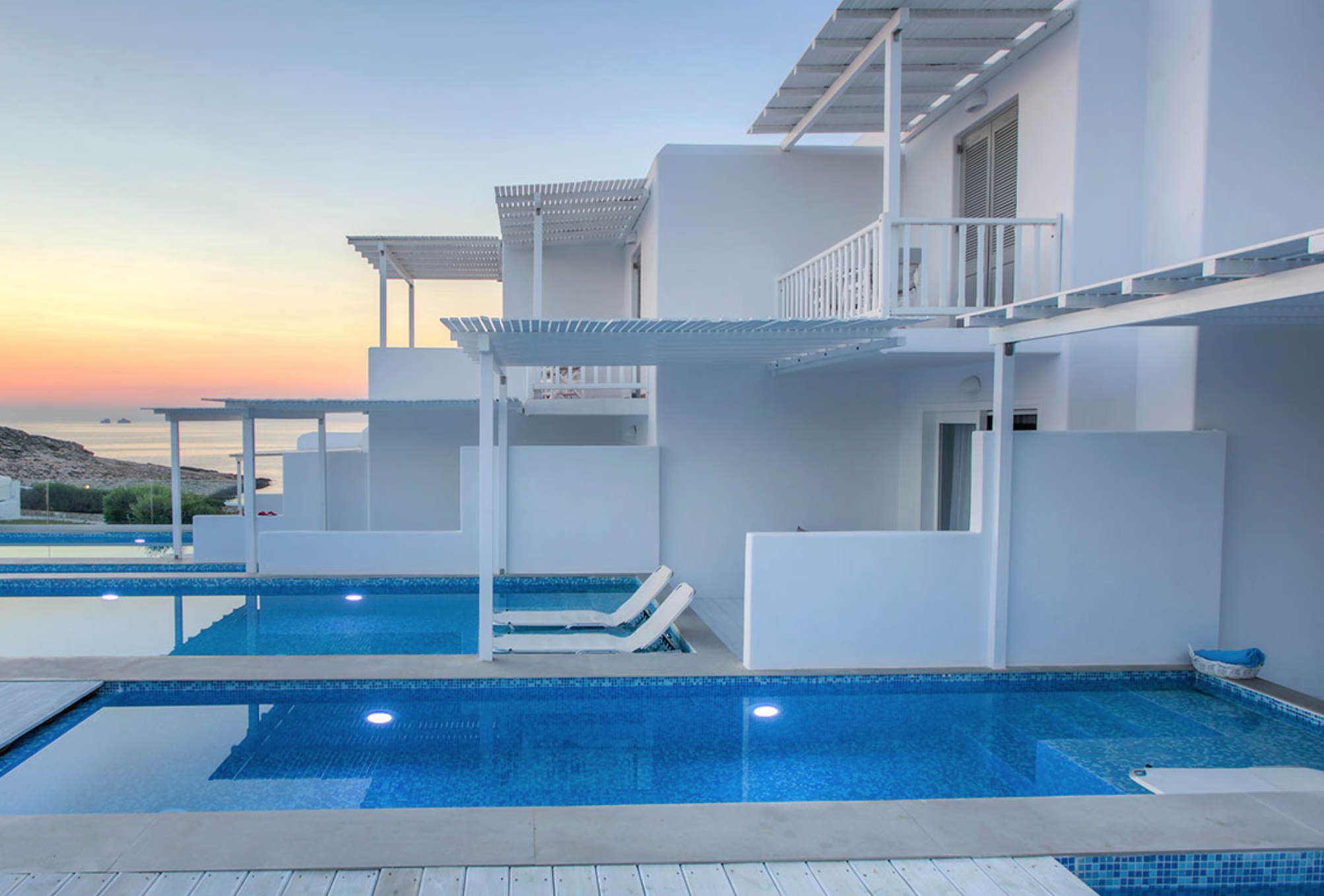 Eros Suite with Private Pool at Minois Village Boutique Suites &amp; Spa - Parasporos, Paros Island, Greece (Copy)