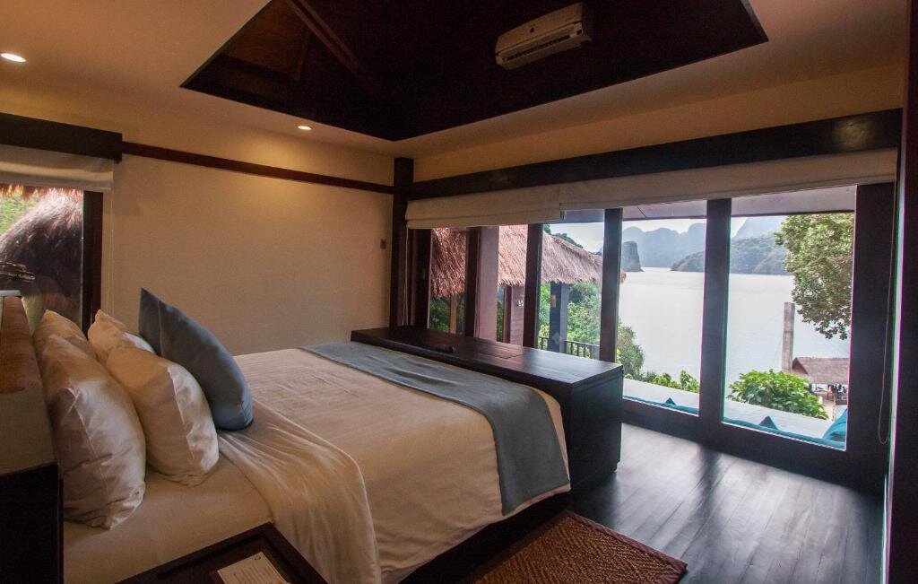 Bay View Pool Villa at Cauayan Resort - Palawan, Philippines