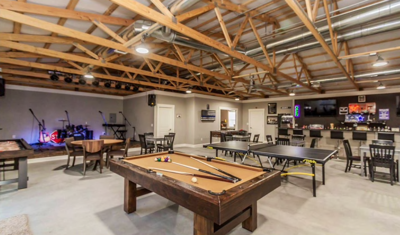 “The BARn” on Airbnb, located between Amarillo and Canyon, Texas