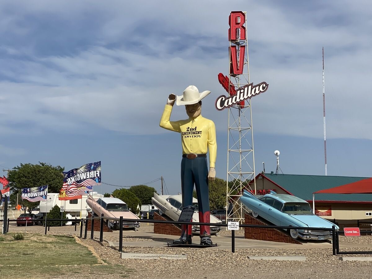 Second Amendment Cowboy, Amarillo, Texas - photo by Collector of Experiences (Atlas Obscura User)